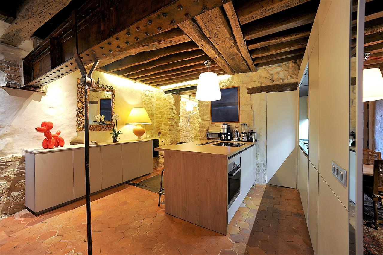 Apartment Beautiful In Historical Marais *